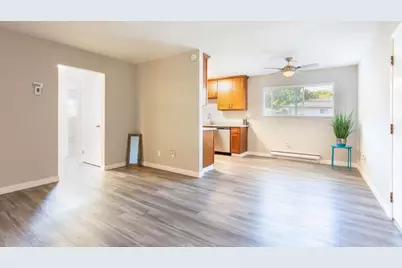 1270 Coronado Dr, Sunnyvale, CA 94086 - Photo 10