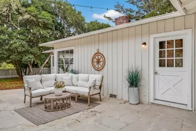 25905 Junipero Ave, Carmel, CA 93923 - Photo 12