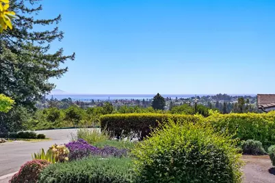 41 S Circle Dr, Santa Cruz, CA 95060 - Photo 4