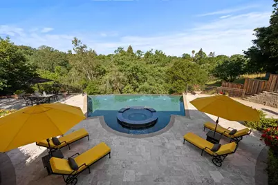 15301 Robin Anne Ln, Monte Sereno, CA 95030 - Photo 38