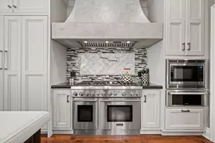 15301 Robin Anne Ln, Monte Sereno, CA 95030 - Photo 18