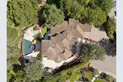 15301 Robin Anne Ln, Monte Sereno, CA 95030 - Photo 2