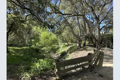 25381 Markham Ln, Salinas, CA 93908 - Photo 46