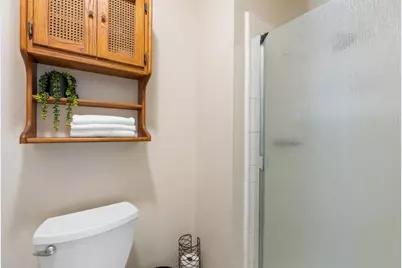 816 Bowen Ave, Modesto, CA 95350 - Photo 18