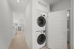 922 Noble Fir Ter 1, Sunnyvale, CA 94086 - Photo 22