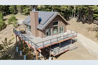 688 Calabasas Rd, Watsonville, CA 95076 - Photo 2