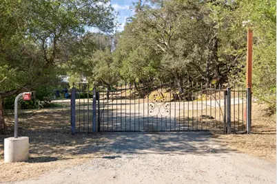 688 Calabasas Rd, Watsonville, CA 95076 - Photo 76