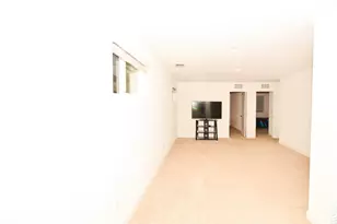 12185 Coal Crk Wy, Rancho Cordova, CA 95742 - Photo 2