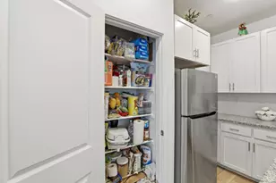 12185 Coal Crk Wy, Rancho Cordova, CA 95742 - Photo 10