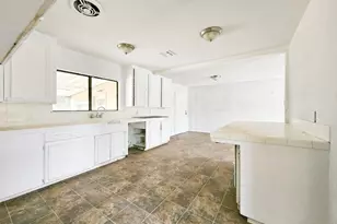 2416 Roble Ave, Modesto, CA 95354 - Photo 10