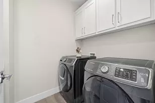 217 Athena Ct, Mountain View, CA 94043 - Photo 28