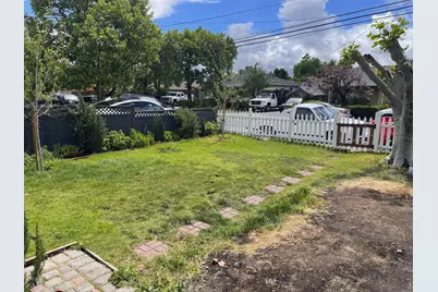 3223 Spring St, Redwood City, CA 94063 - Photo 14