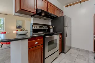 3049 Los Prados St 223, San Mateo, CA 94403 - Photo 10