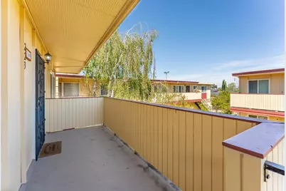3049 Los Prados St 223, San Mateo, CA 94403 - Photo 26
