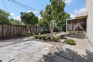 898 Hummingbird Dr, San Jose, CA 95125 - Photo 24