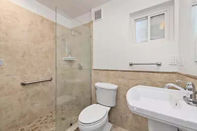 898 Hummingbird Dr, San Jose, CA 95125 - Photo 22