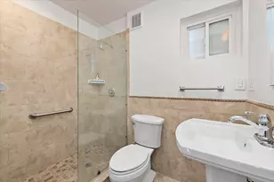 898 Hummingbird Dr, San Jose, CA 95125 - Photo 22