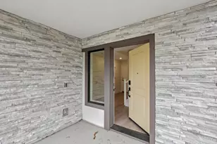 2324 Red Oak Ct, San Mateo, CA 94403 - Photo 18