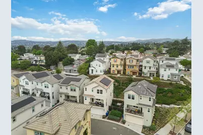 24185 Amaranth Loop, Hayward, CA 94541 - Photo 50