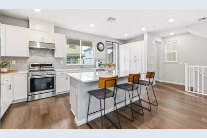 24185 Amaranth Loop, Hayward, CA 94541 - Photo 6