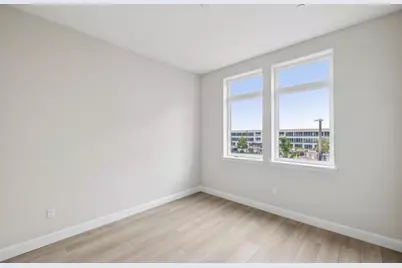 2737 Tiburon St, San Mateo, CA 94403 - Photo 36