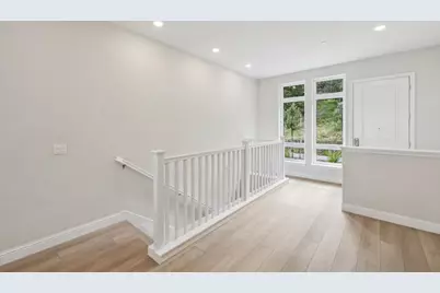 2737 Tiburon St, San Mateo, CA 94403 - Photo 10