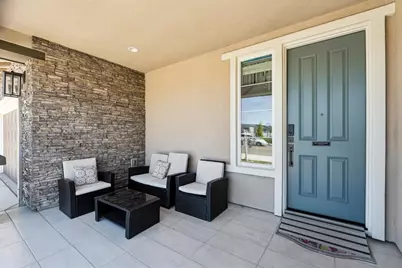 2603 Mulholland Dr, Lathrop, CA 95330 - Photo 2