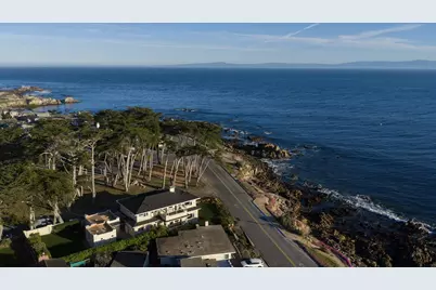 1051 Ocean View Blvd, Pacific Grove, CA 93950 - Photo 4