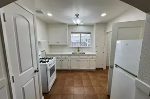 961 S 7th St 959, San Jose, CA 95112 - Photo 10