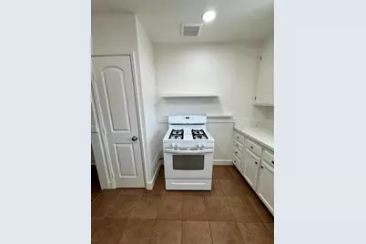 961 S 7th St 959, San Jose, CA 95112 - Photo 14