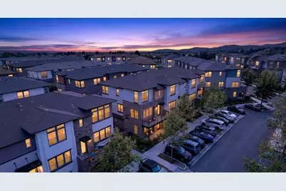 552 Galt Ter 4, Sunnyvale, CA 94085 - Photo 2