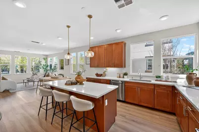 552 Galt Ter 4, Sunnyvale, CA 94085 - Photo 26