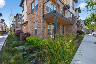 552 Galt Ter 4, Sunnyvale, CA 94085 - Photo 8