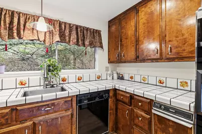 1743 Panda Way, Hayward, CA 94541 - Photo 18