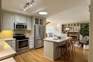 541 Woodstock Way, Santa Clara, CA 95054 - Photo 4