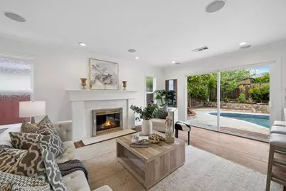 702 Royal Glen Dr, San Jose, CA 95133 - Photo 14