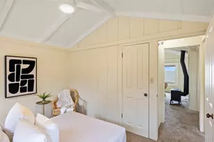 683 Ocean View Blvd, Pacific Grove, CA 93950 - Photo 12