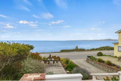 683 Ocean View Blvd, Pacific Grove, CA 93950 - Photo 46