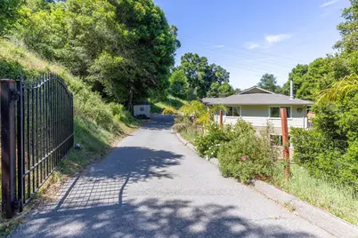 2889 Branciforte Dr, Santa Cruz, CA 95065 - Photo 38
