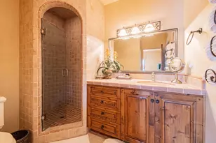 8730 Bluff Ct, Bradley, CA 93426 - Photo 48