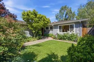 852 Peach Ave, Sunnyvale, CA 94087 - Photo 6