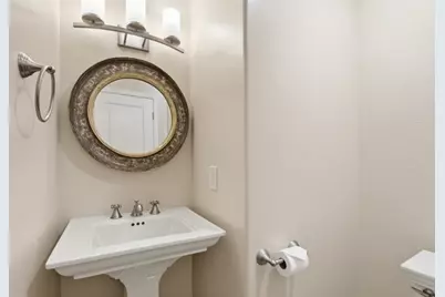 550 Gabilan St, Los Altos, CA 94022 - Photo 8