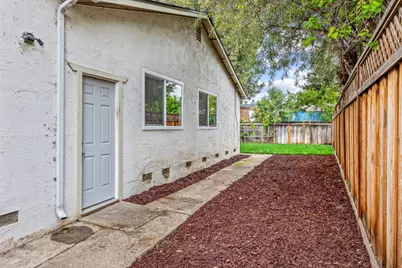 1300 Meadow Ct, Morgan Hill, CA 95037 - Photo 40