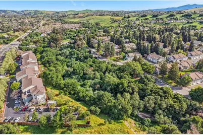 2890 Buena Crest Ct, San Jose, CA 95121 - Photo 62