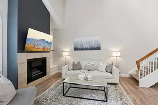 2890 Buena Crest Ct, San Jose, CA 95121 - Photo 6