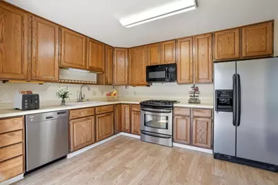 1372 Alicante Dr, Pacifica, CA 94044 - Photo 10