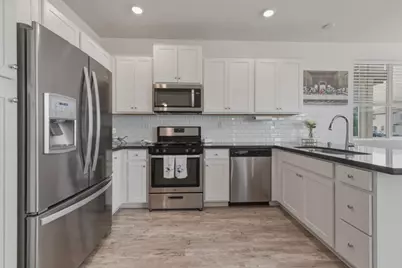1180 Julia Cir, Hollister, CA 95023 - Photo 12