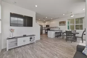 1180 Julia Cir, Hollister, CA 95023 - Photo 8