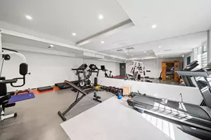 1055 S Serrano Ave 305, Los Angeles, CA 90006 - Photo 28