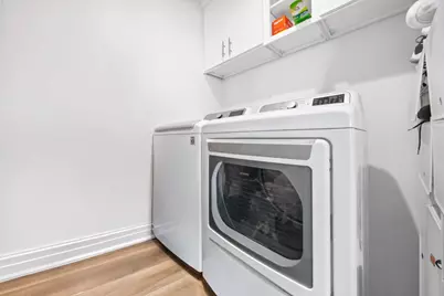 1055 S Serrano Ave 305, Los Angeles, CA 90006 - Photo 20